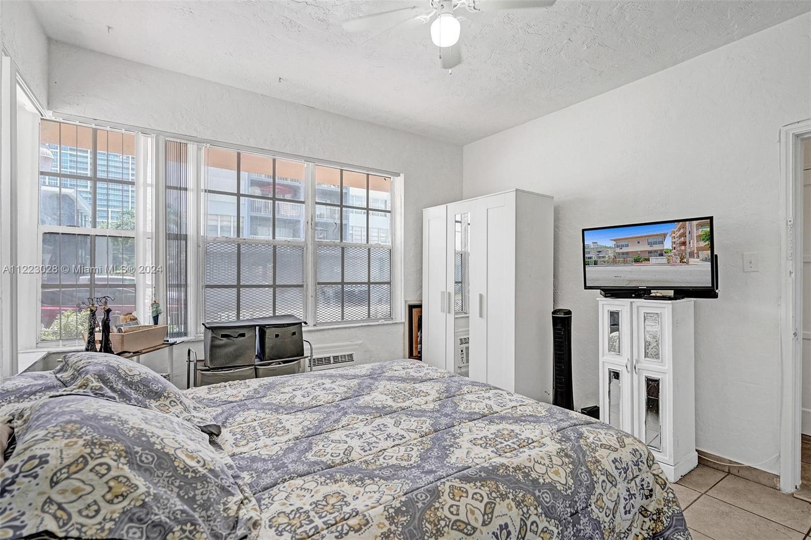 6860 Abbott Avenue Miami Beach, FL 33141 - Photo 30 of 41