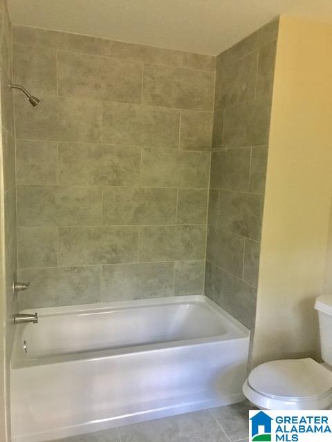 1800 Indian Hills Road Pelham, AL 35124 - Photo 24 of 36
