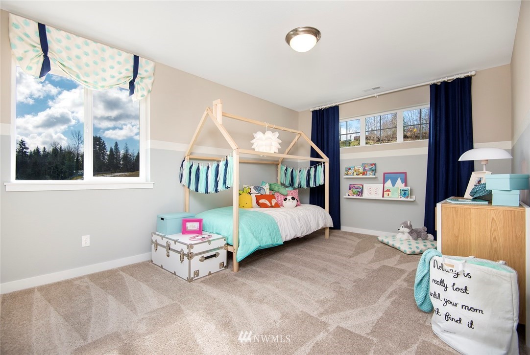 18912 124th Avenue Southeast Renton, WA 98058 - Photo 2 of 20 Gallery Image 2