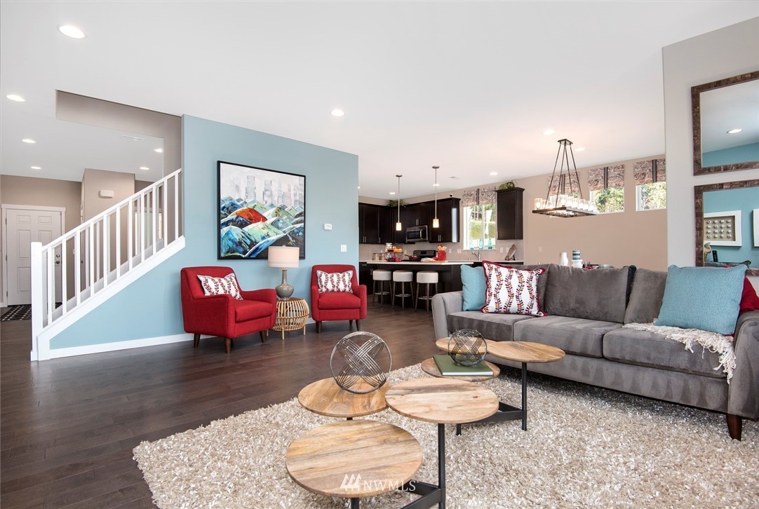 18912 124th Avenue Southeast Renton, WA 98058 - Photo 14 of 20 Gallery Image 14
