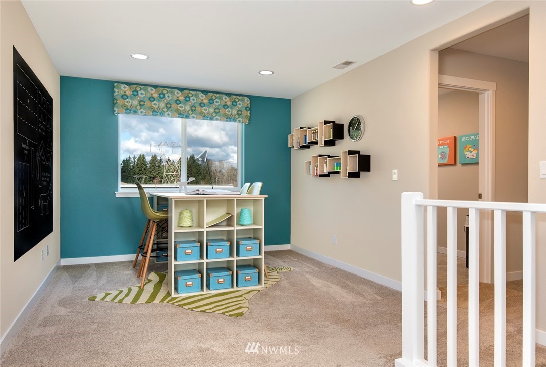 18912 124th Avenue Southeast Renton, WA 98058 - Photo 5 of 20 Gallery Image 5