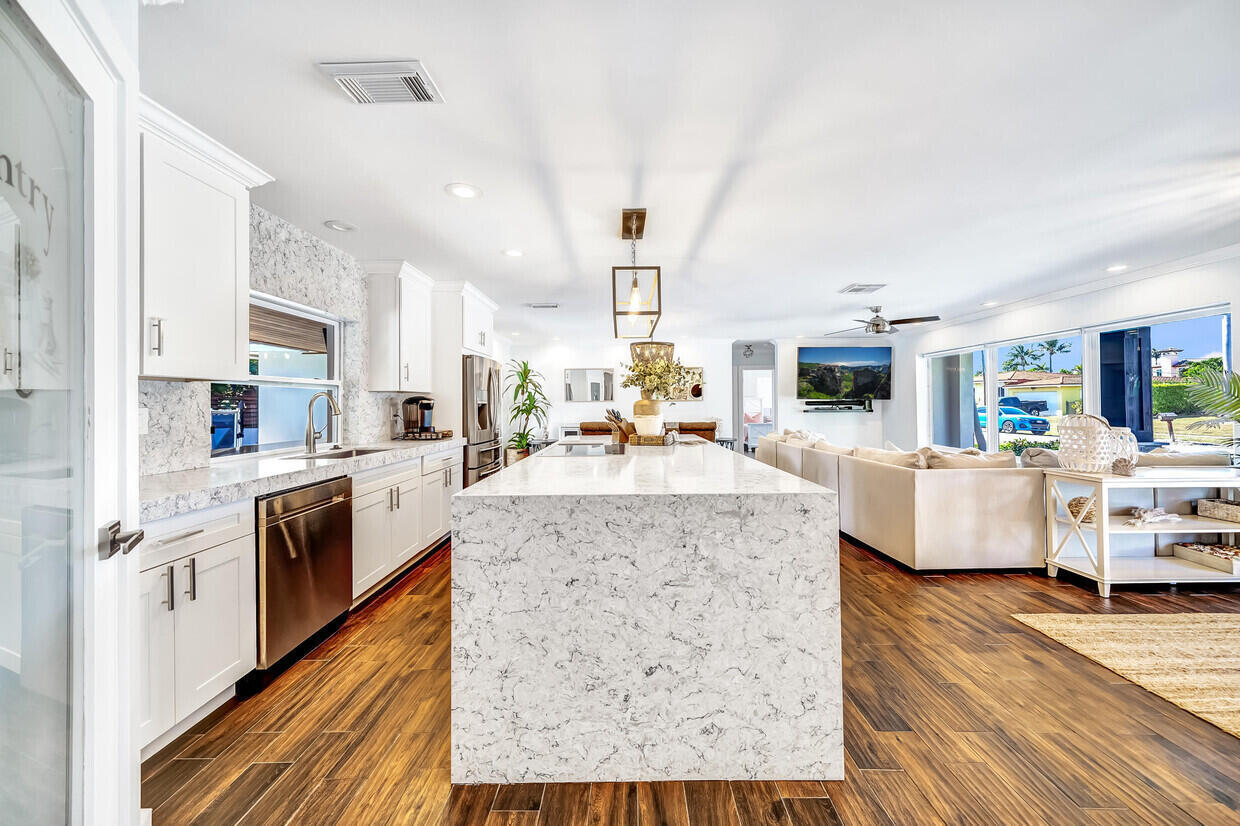 864 Appleby Street Boca Raton, FL 33487 - Photo 13 of 22 kitchen:living 1 appleby