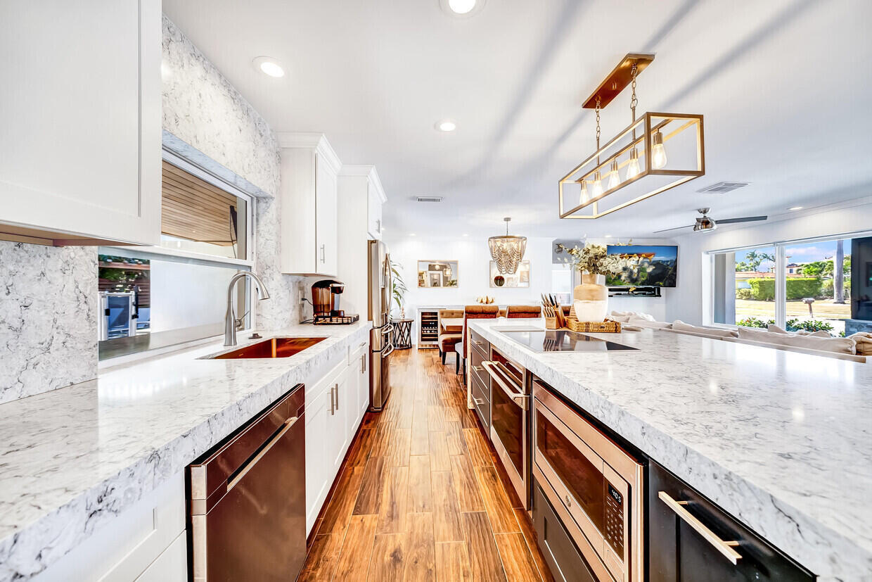 864 Appleby Street Boca Raton, FL 33487 - Photo 16 of 22 kitchen 3 appleby