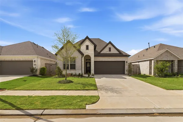 $2,600 | 30323 Tall Fescue Drive, Brookshire, TX 77423