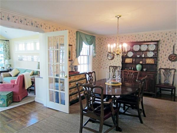 19 Southgate Road Wellesley, MA 02482 - Photo 3 of 14 a view of a dining room with furniture and chandelier