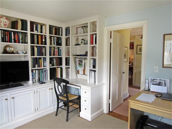 19 Southgate Road Wellesley, MA 02482 - Photo 6 of 14 a view of a workspace with furniture