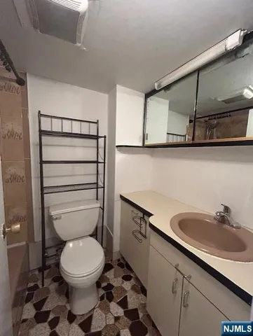 $1,495 | 378 Park Avenue, Unit GR FL/BASE, Fairview, NJ 07022