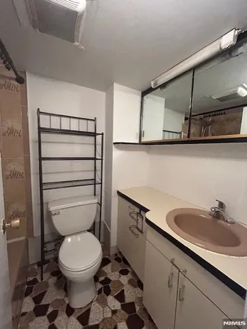 $1,495 | 378 Park Avenue, Unit GR FL/BASE, Fairview, NJ 07022