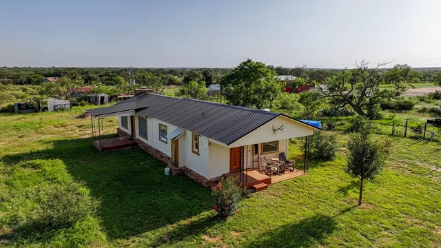a view of a lush green field