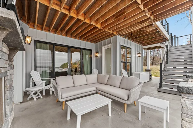 $2,700,000 | 421 Lakestone Court, Seneca, SC 29672