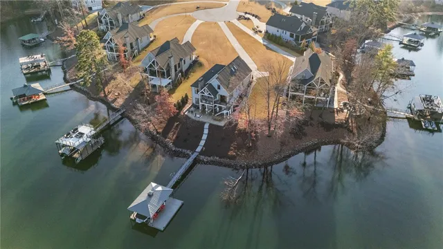 $2,700,000 | 421 Lakestone Court, Seneca, SC 29672