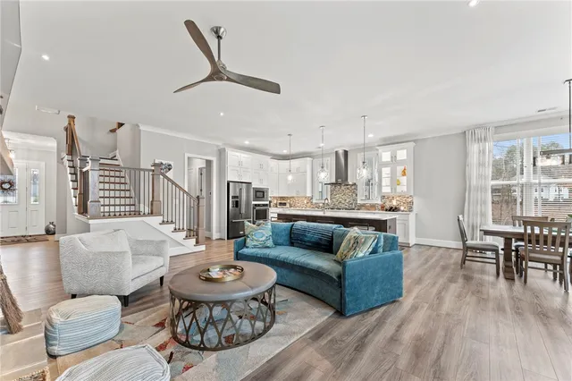 $2,700,000 | 421 Lakestone Court, Seneca, SC 29672