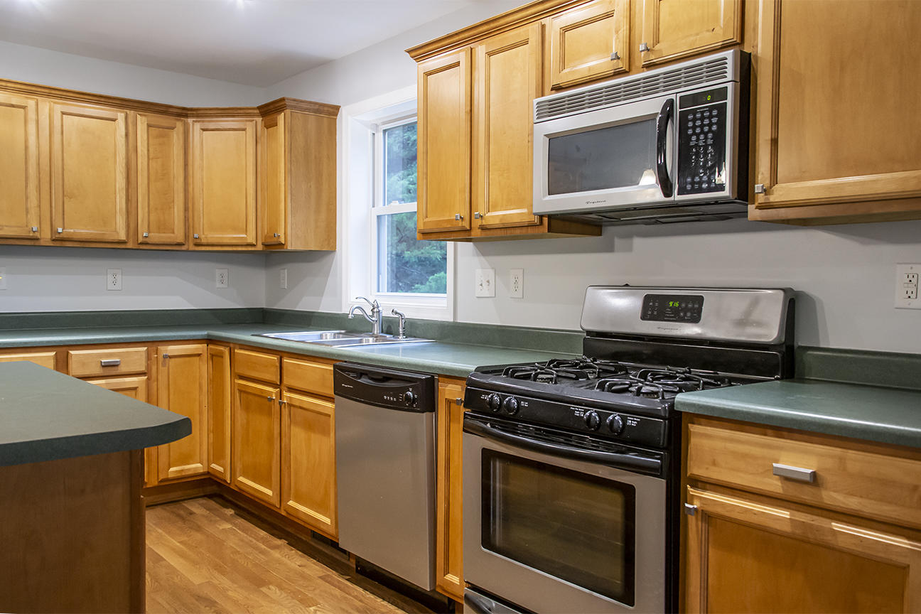 5928 Brahma Road Roanoke, VA 24018 - Photo 13 of 38 IMG_0935e