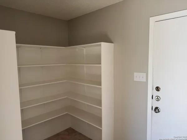 $1,750 | 8030 Chestnut Barr Drive, Converse, TX 78109