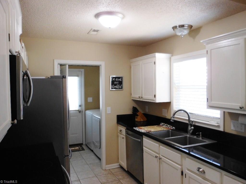 2471 Shadow Valley Road High Point, NC 27265 - Photo 3 of 22 Gallery Image 3