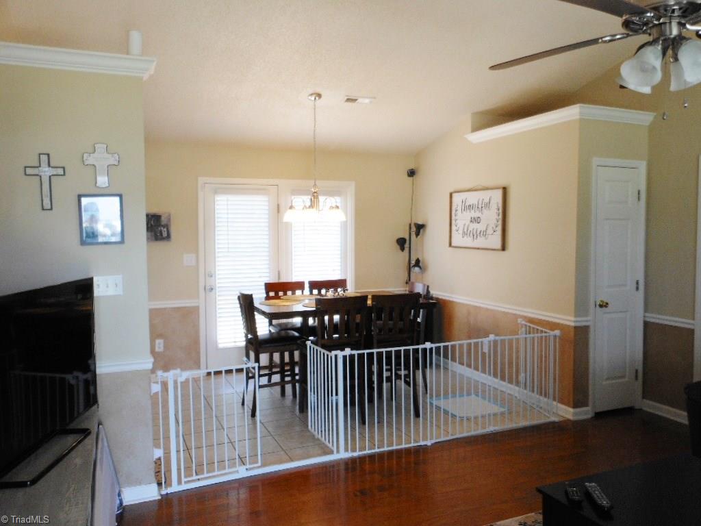 2471 Shadow Valley Road High Point, NC 27265 - Photo 8 of 22 Gallery Image 8
