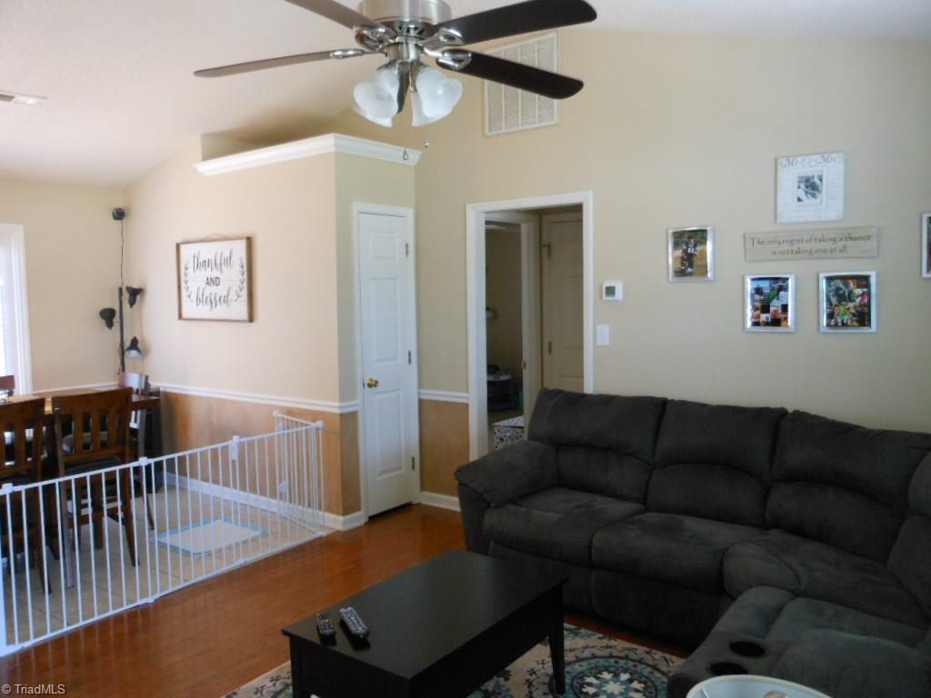 2471 Shadow Valley Road High Point, NC 27265 - Photo 10 of 22 Gallery Image 10