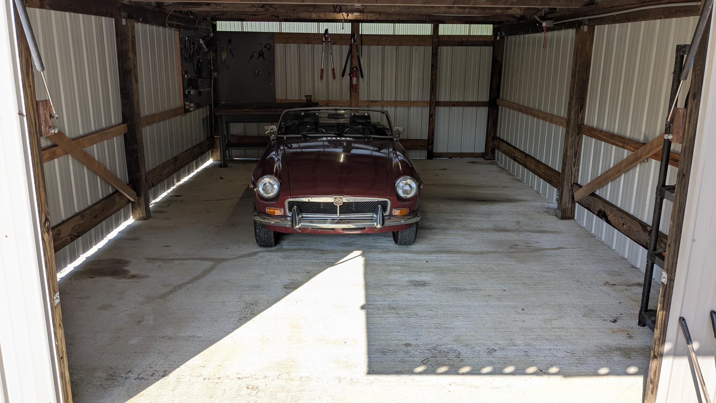 863 Mink Run Road Frankfort, KY 40601 - Photo 51 of 58 PXL_20250518_133504558.MP