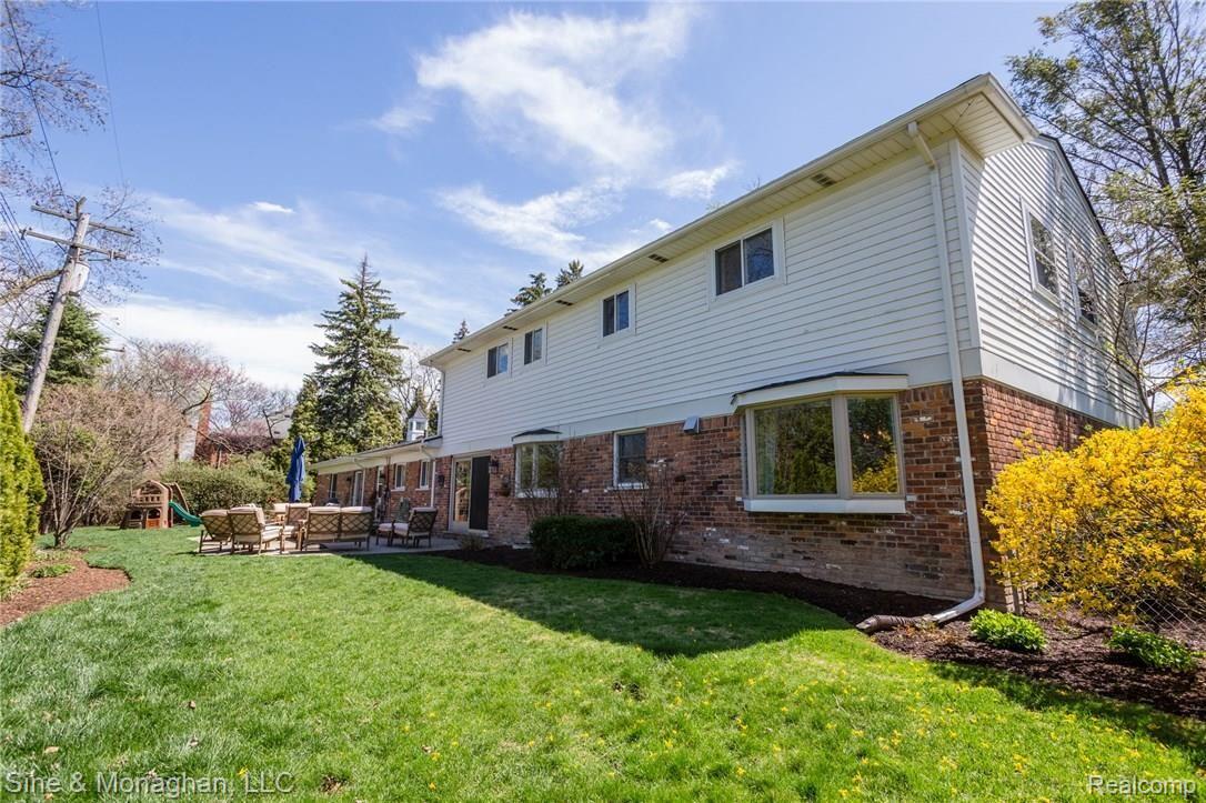20 North Duval Road Grosse Pointe, MI 48236 - Photo 41 of 49 20 N Duval small050.jpg