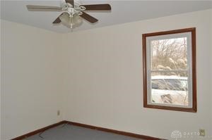 3637 Troy Road Springfield, OH 45504 - Photo 8 of 17