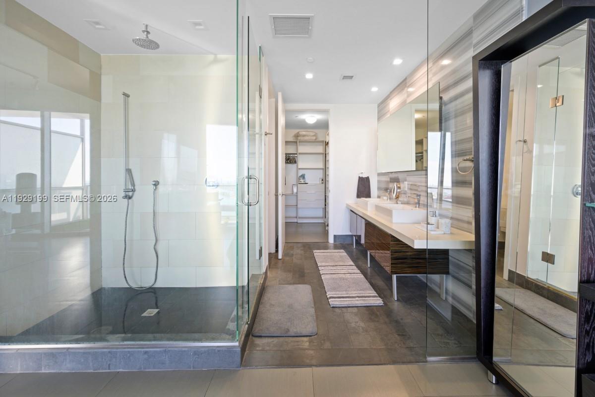 1100 Biscayne Boulevard, Unit 3104 Miami, FL 33132 - Photo 11 of 21