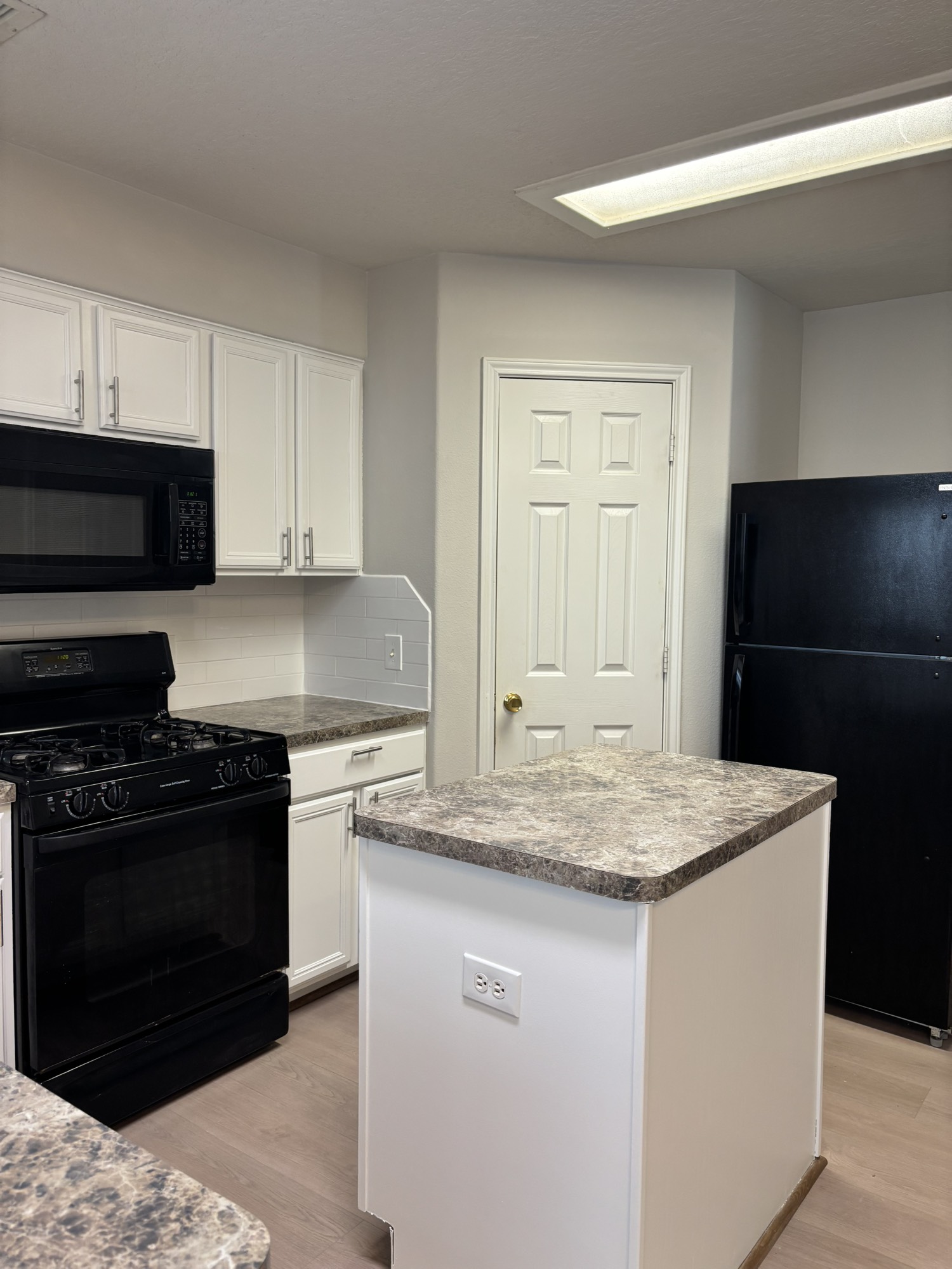 22531 Goss Spring Court Spring, TX 77373 - Photo 6 of 24