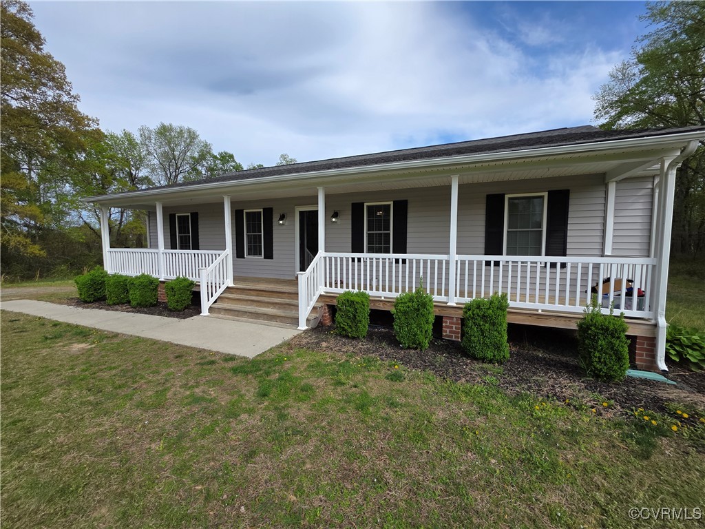 161 Berry Ridge Road Tappahannock, VA 22560 - Photo 4 of 19 Gallery Image 4