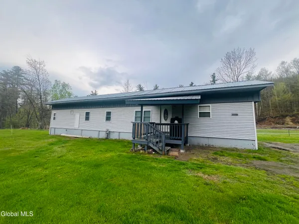 $174,900 | 5 Sno Pappy Lane, Hague, NY 12836
