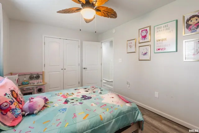 $279,900 | 21 Brookside Lane, De Soto, IL 62924