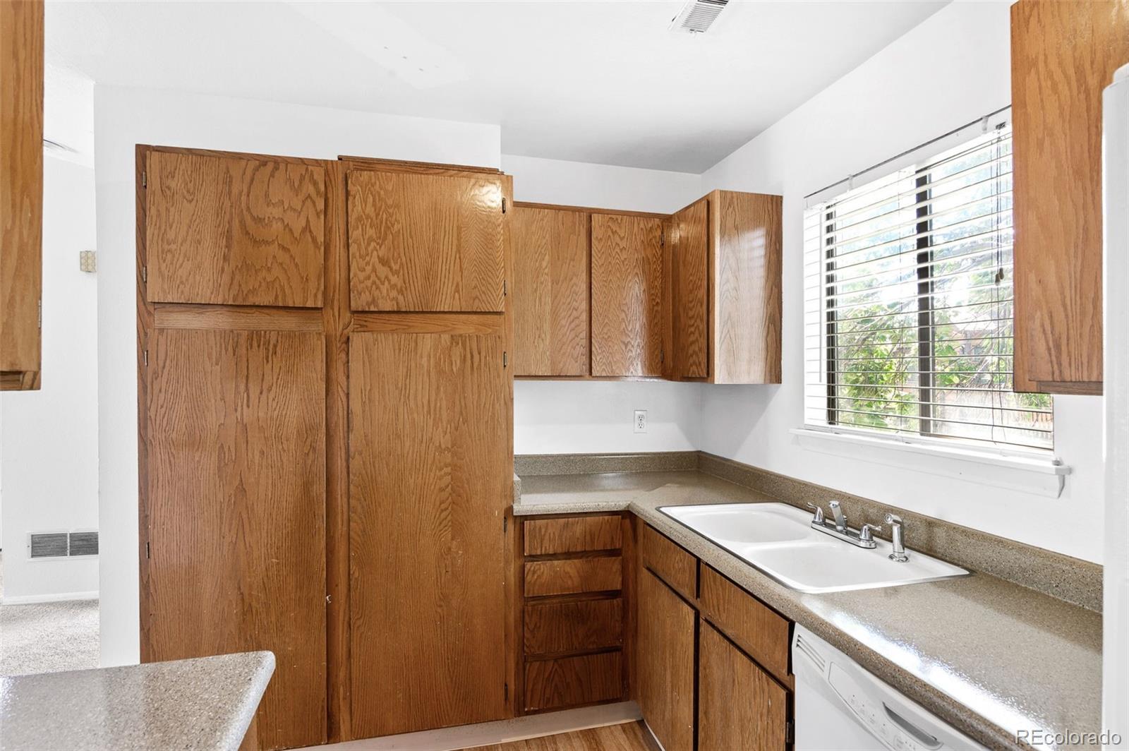 2263 South Buckley Road, Unit 201 Aurora, CO 80013 - Photo 6 of 14 Gallery Image 6