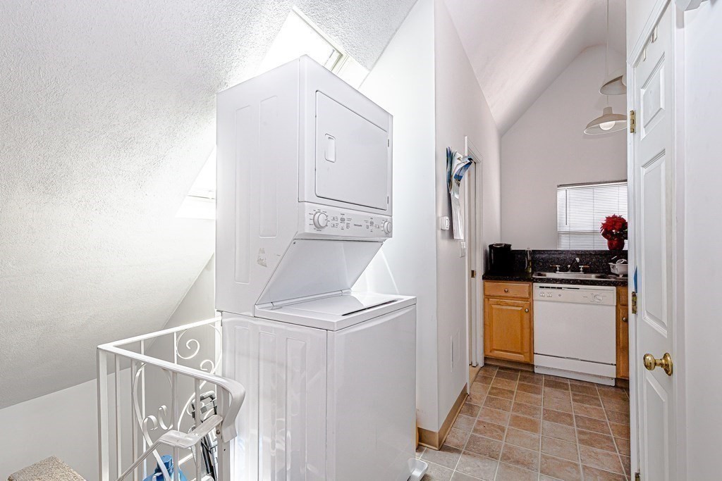 968 Main Street Winchester, MA 01890 - Photo 13 of 23