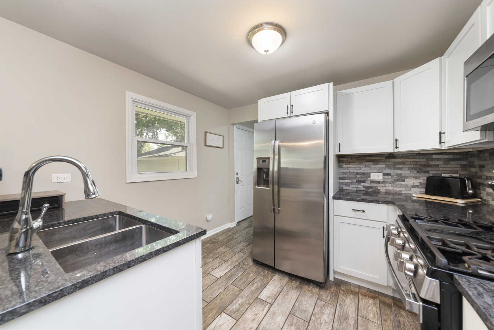 330 Lee Street Manhattan, IL 60442 - Photo 9 of 20