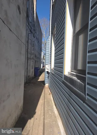 $2,300 | 514 Ryers Avenue, Unit B, Cheltenham, PA 19012