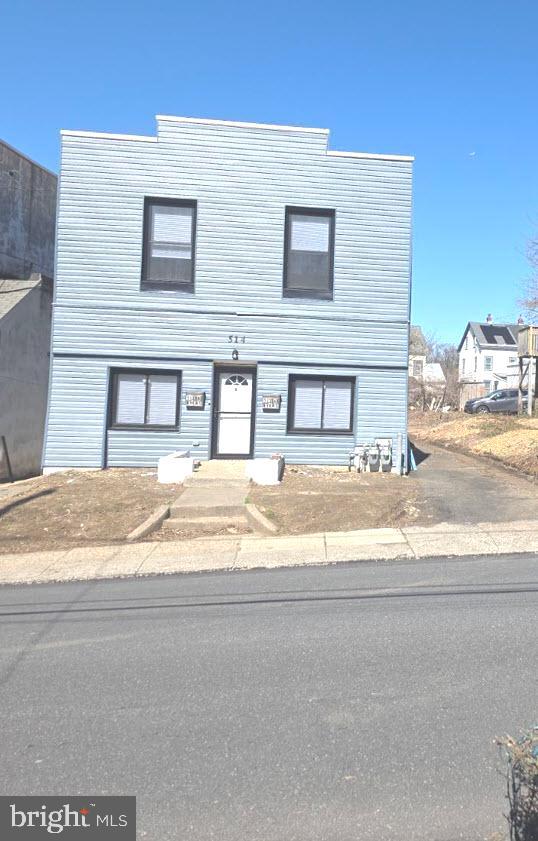 514 Ryers Avenue, Unit B Cheltenham, PA 19012 - Photo 2 of 20