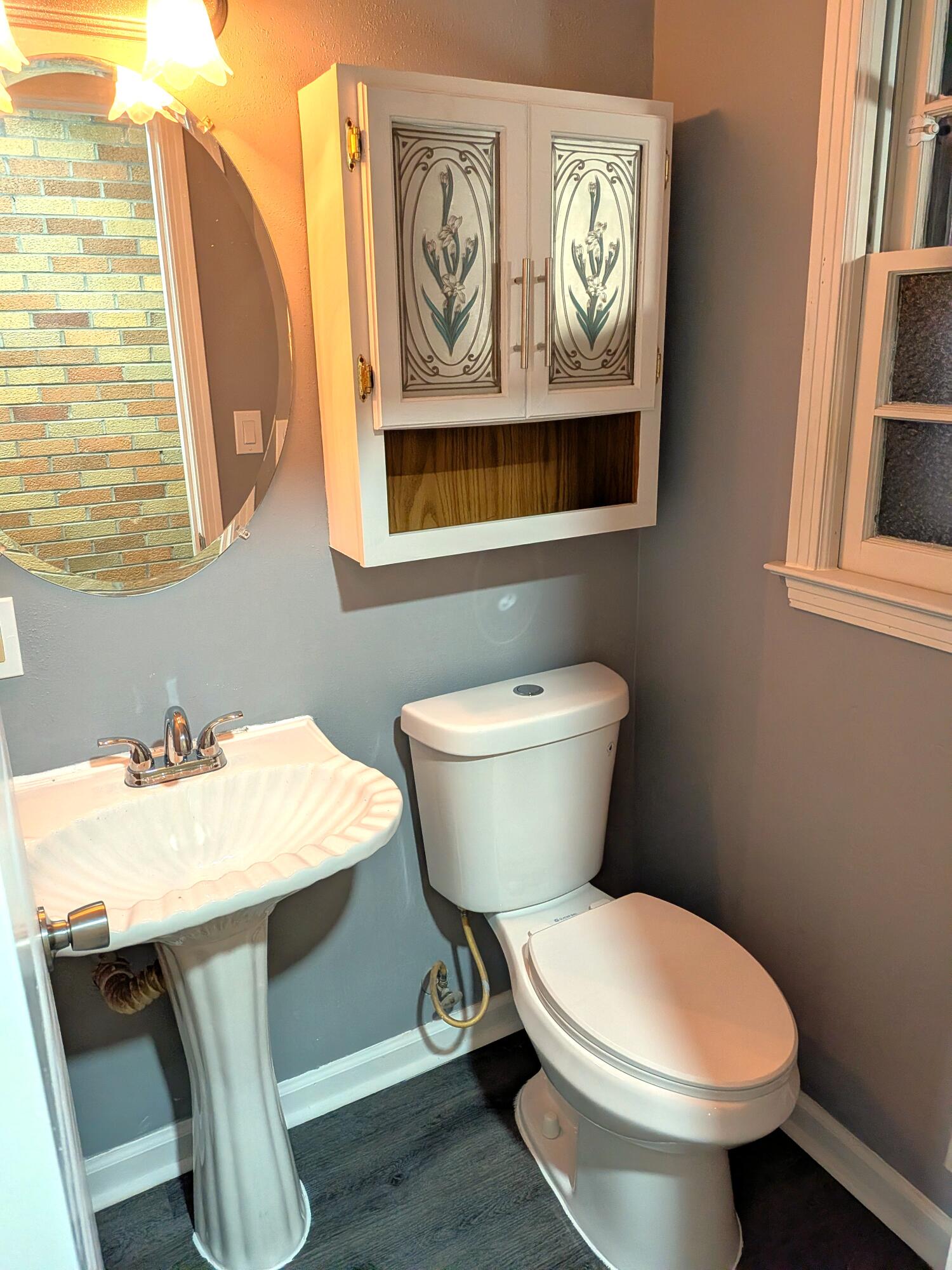 5817 North 91st Street Milwaukee, WI 53225 - Photo 8 of 29 Half Bath