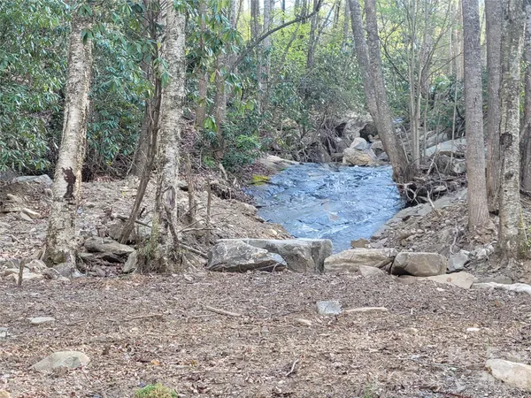 $135,000 | 9999 Lytle Cove Road, Swannanoa, NC 28778