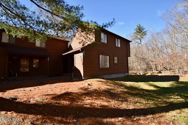 254 Bristol Way Bushkill, PA 18324 - Photo 1 of 18