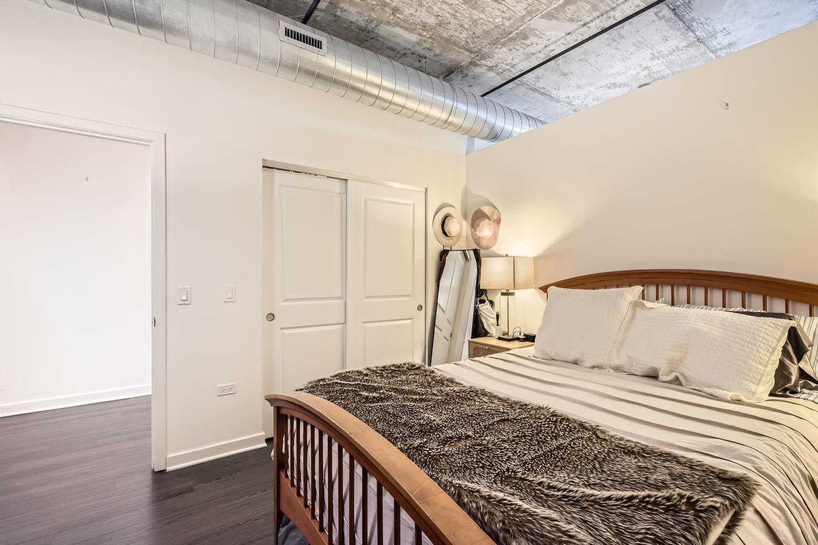 50 East 16th Street, Unit 1111 Chicago, IL 60616 - Photo 21 of 32