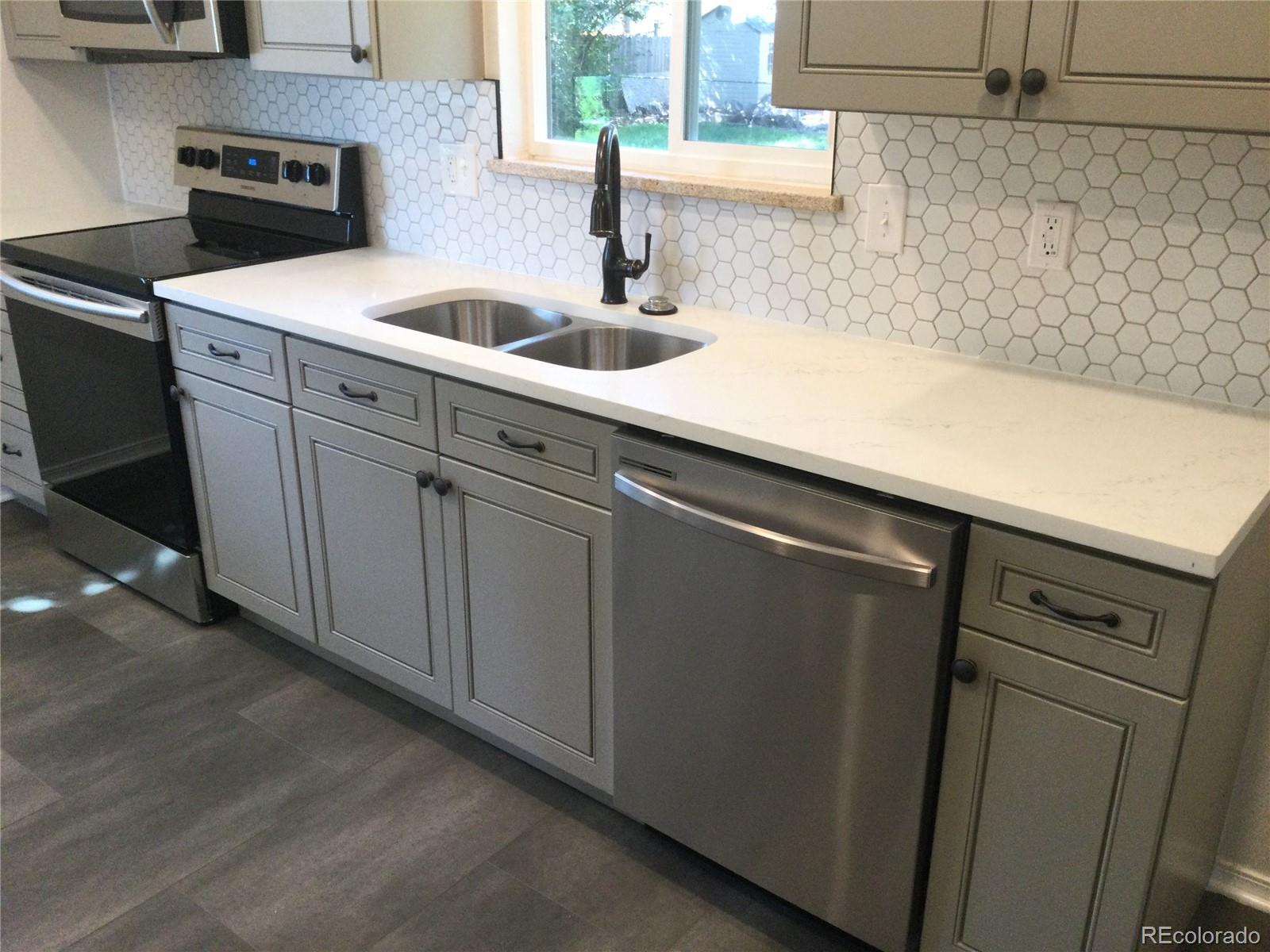 4975 Howell Street Golden, CO 80403 - Photo 8 of 28