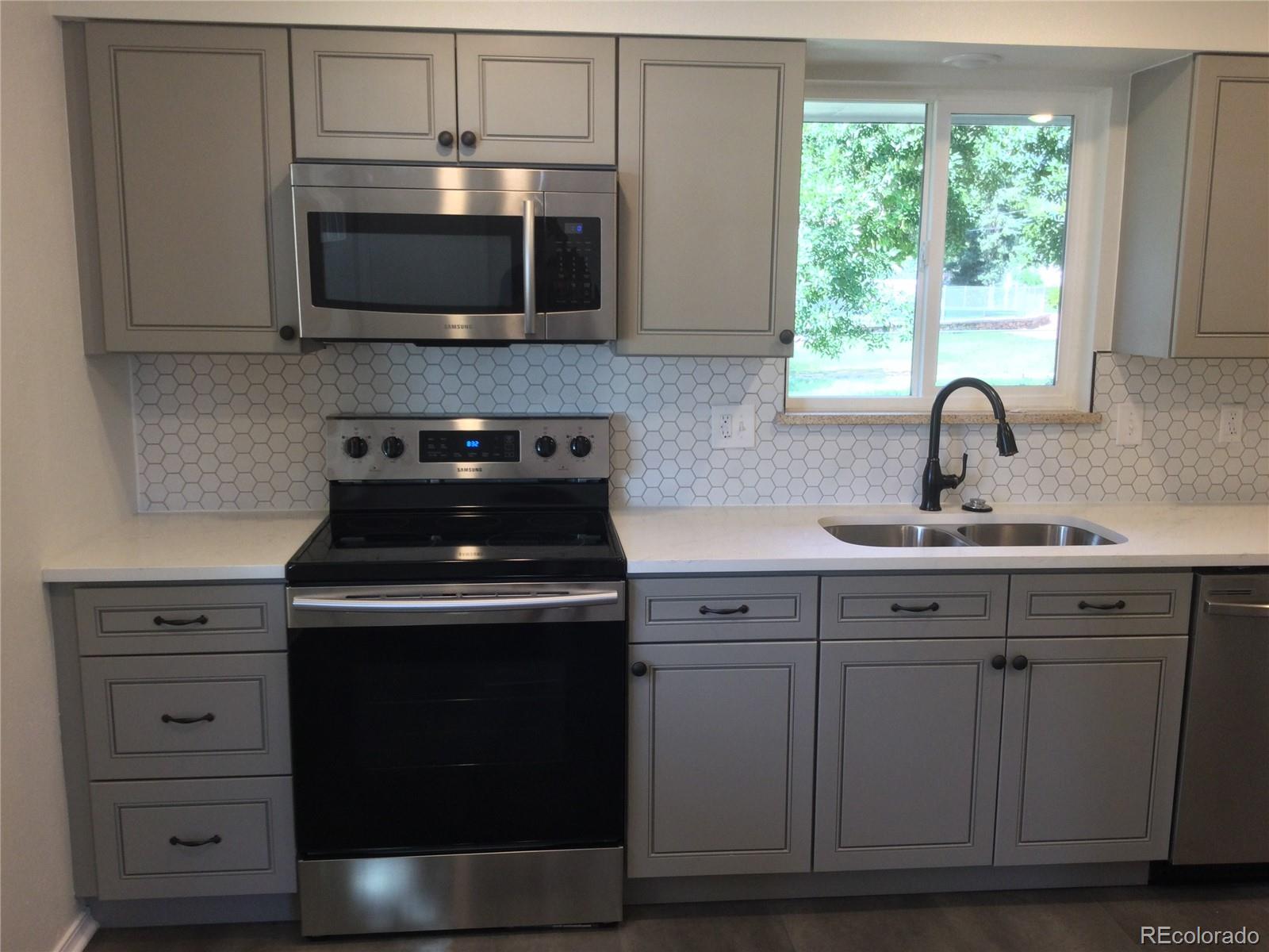 4975 Howell Street Golden, CO 80403 - Photo 9 of 28