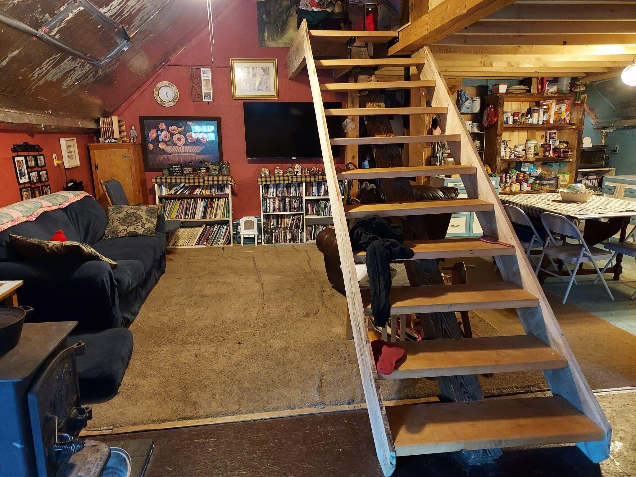 632 River Road Sebec, ME 04481 - Photo 5 of 20 632 river rd entry