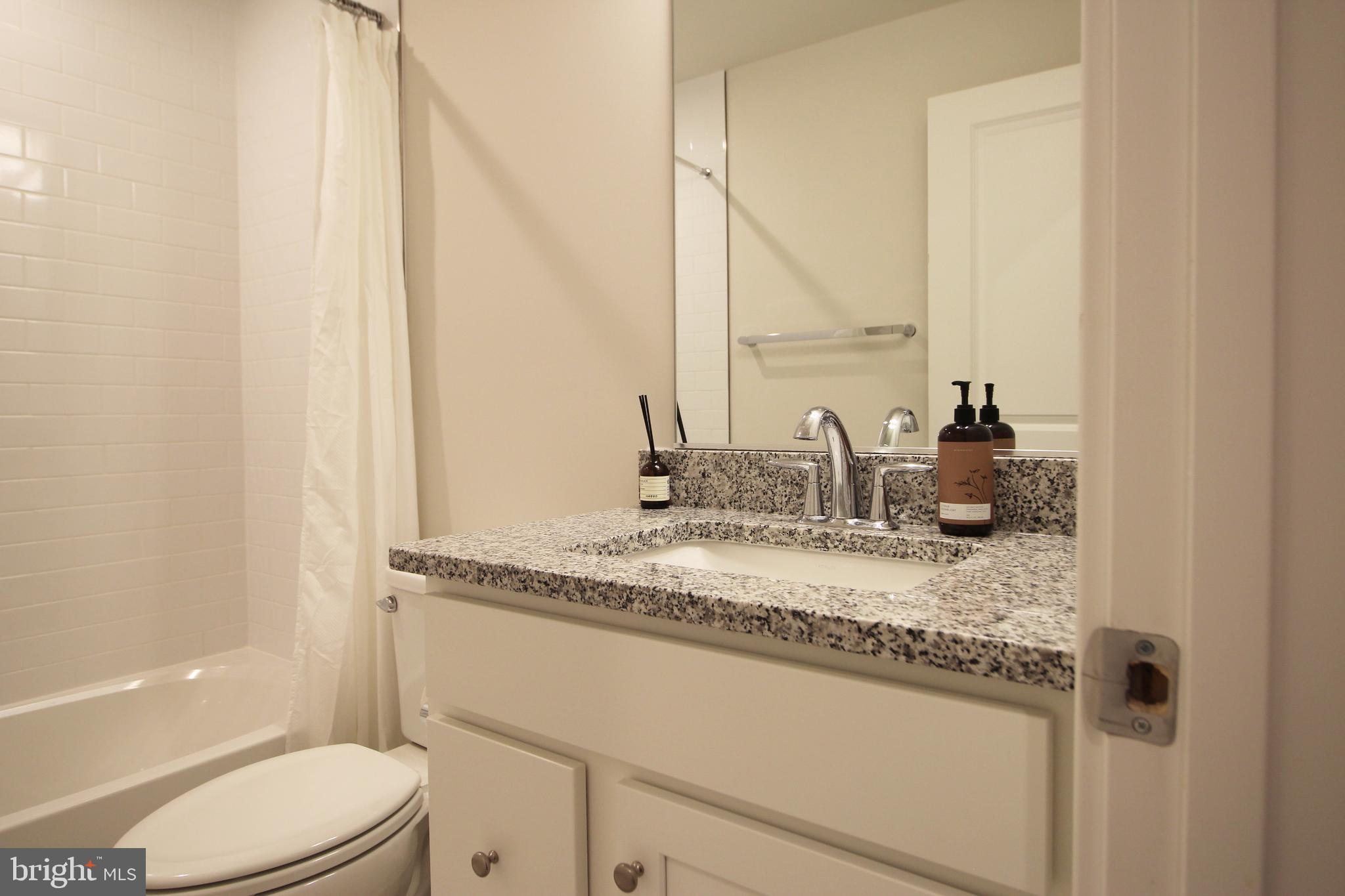 2107 Acadia Road Herndon, VA 20170 - Photo 16 of 30