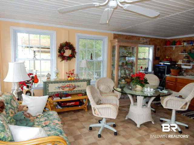 151 Defuniak Loop Lillian, AL 36549 - Photo 2 of 9