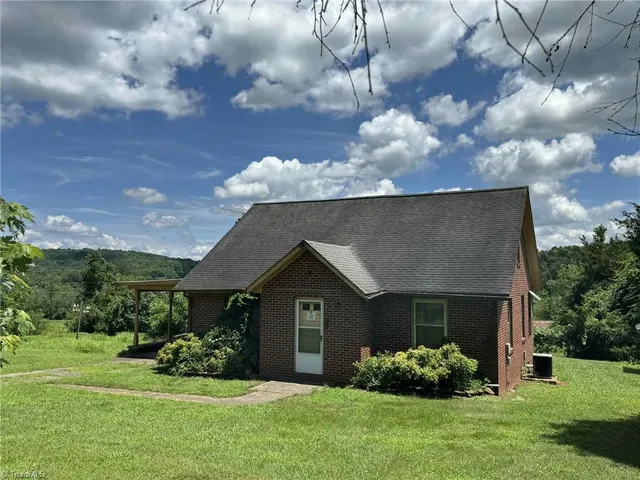 $250,000 | 326 Roaring Gap Church Road, Elkin, NC 28621