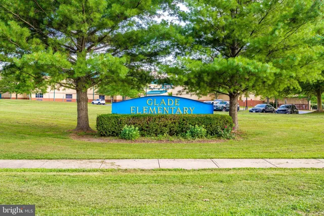 $304,900 | 103 Savannah Court, Walkersville, MD 21793