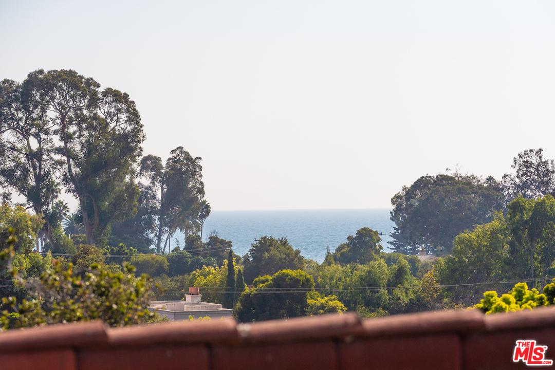 1284 Coast Village Road Montecito, CA 93108 - Photo 22 of 23 Gallery Image 22