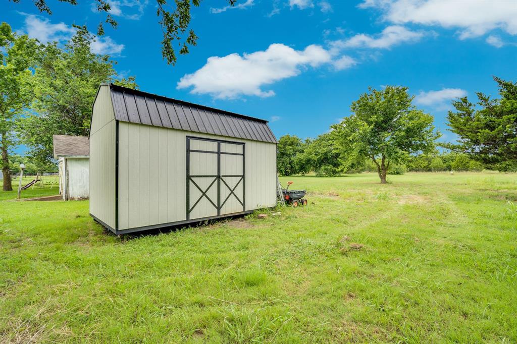 808 Gibson Road Waxahachie, TX 75165 - Photo 22 of 25