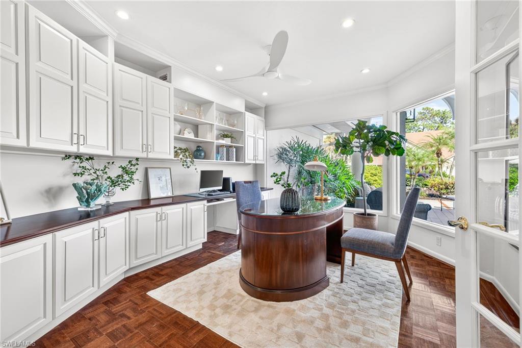 129 Edgemere Way South Naples, FL 34105 - Photo 16 of 50