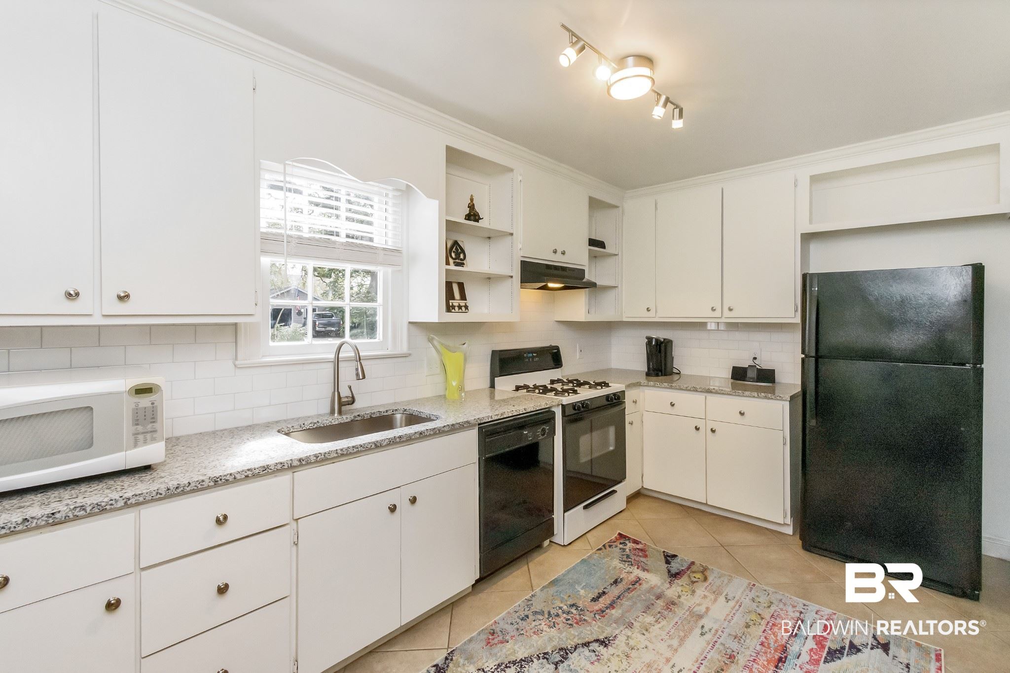 36 South Lafayette Street Mobile, AL 36604 - Photo 10 of 35