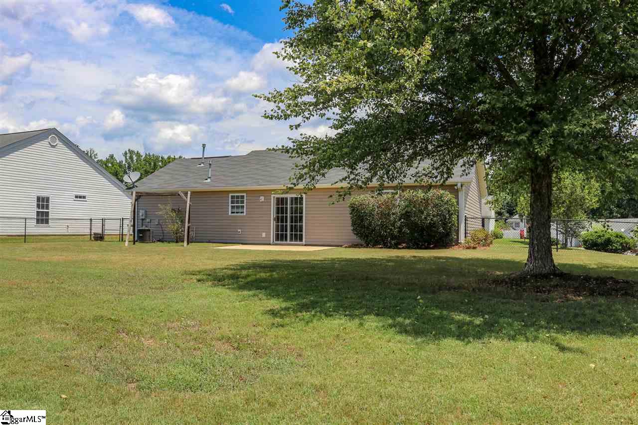 305 Steelman Drive Inman, SC 29349 - Photo 3 of 24